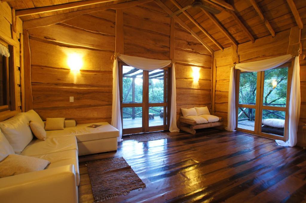 אל סוברביו Yucuma Lodge מראה חיצוני תמונה